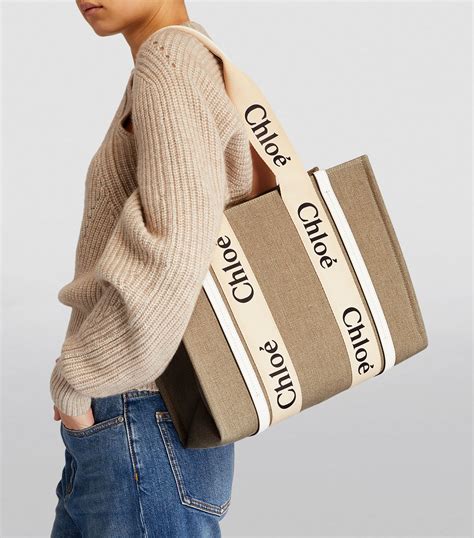 medium woody tote bag chloe.